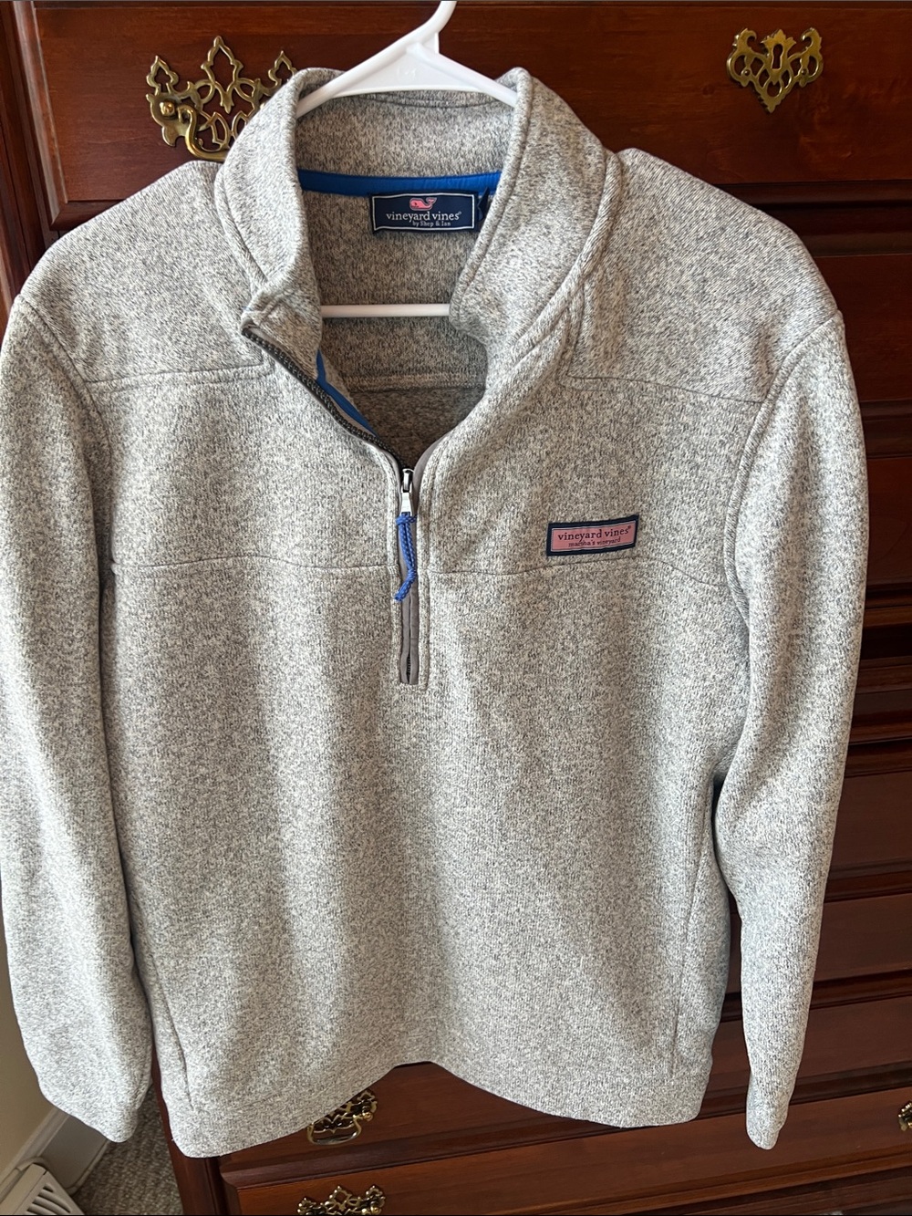 Vineyard Vines Men’s Light Heather Grey Quarter-Zip Pullover